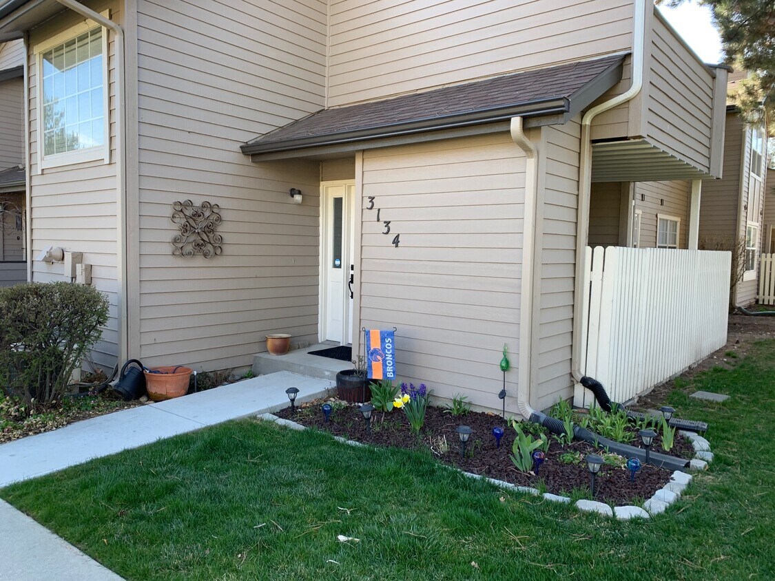Primary Photo - 3134 S Gekeler Ln