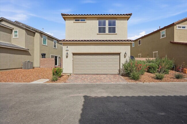 Building Photo - Beautiful home in the desirable Inspirada community! Move in ready!