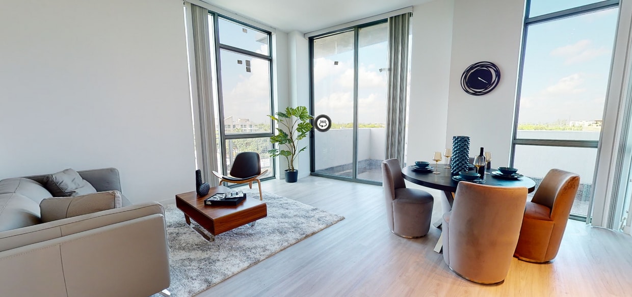 Photo - Nine Hollywood Apartments