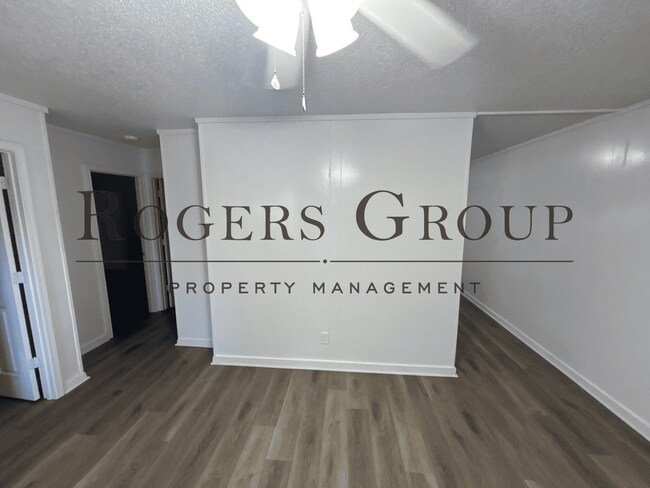 Foto del edificio - #450 - 543-545 Horner St Duplex