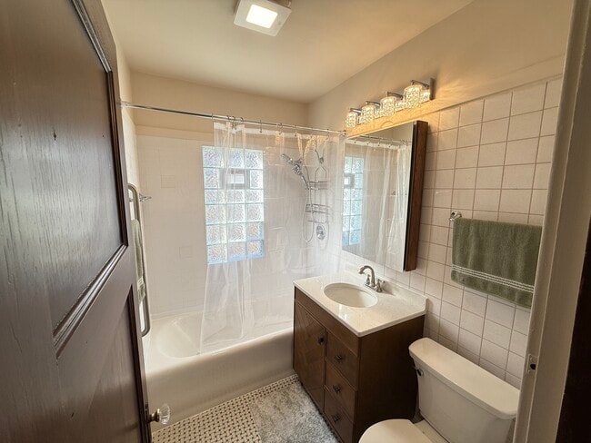 Foto del edificio - 4518 W Medford Ave
