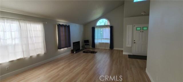 Building Photo - 2101 Saddleback Dr