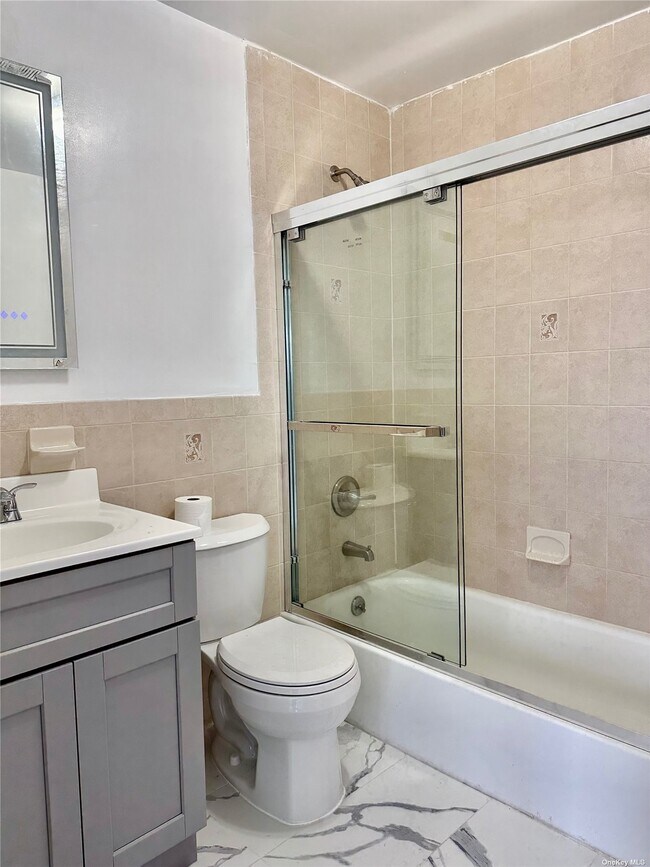 Building Photo - 155-36-155-78 78th St