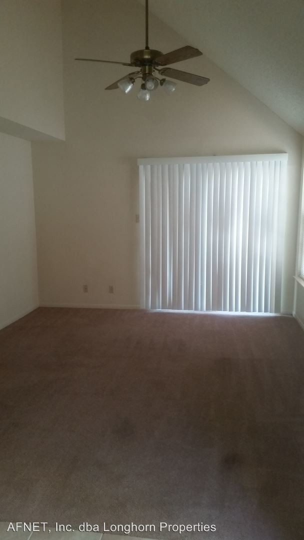 Building Photo - 4 br, 2 bath House - 2705 Willow Springs Rd