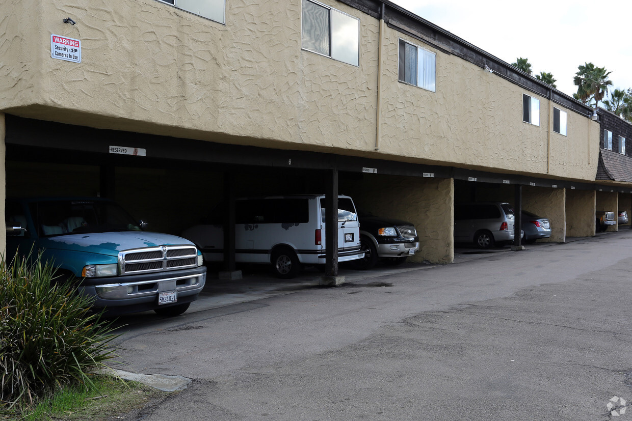 Building Photo - East Winds Apartments