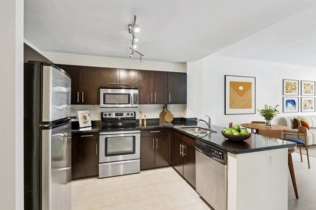 Building Photo - Jasper Columbia Pike