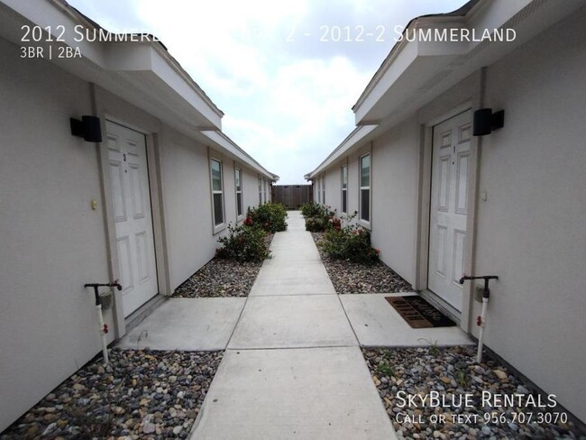 Foto del edificio - 2012 Summerland Dr