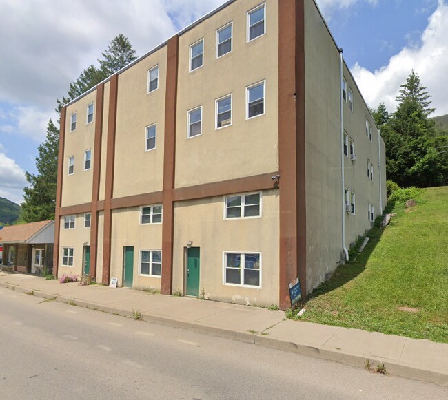 Building Photo - Chesterbrook Apartments