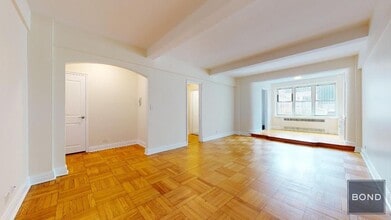 Building Photo - 141 E 56th St