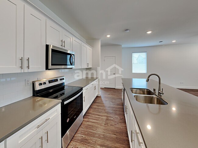 Foto del edificio - 9124 Crocker Pt Ct