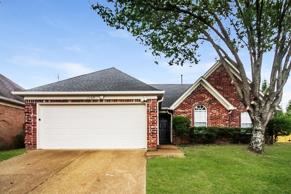 Foto principal - 1109 Cross Meadow Rd