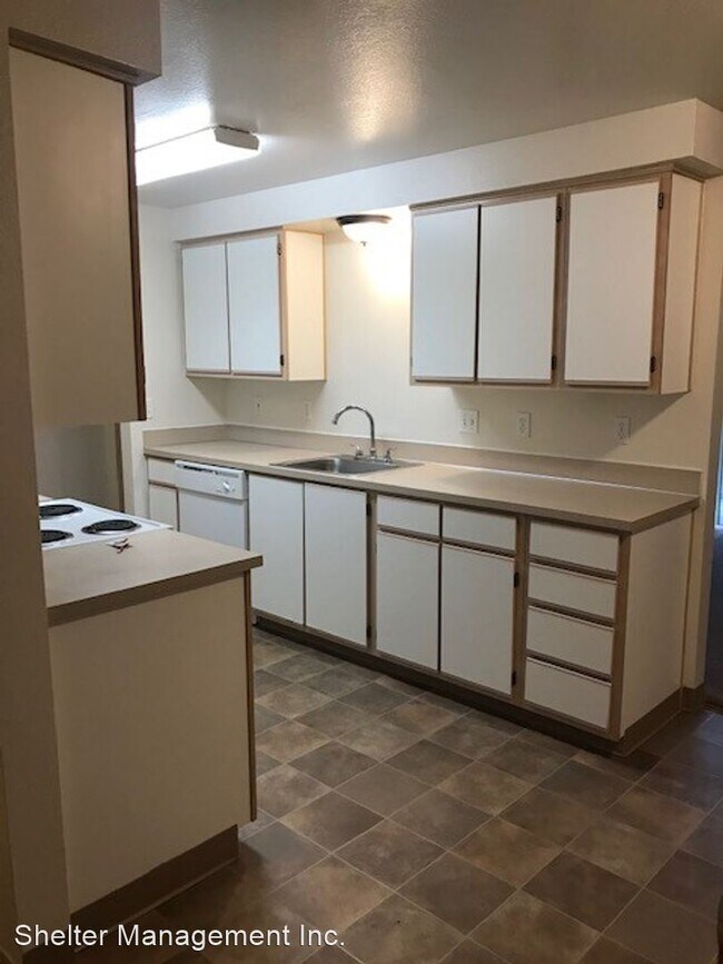 1652 SE Crystal Lake Dr, Corvallis, OR 97333 Room for Rent in