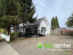 Building Photo - 1541 S Ridgewood Ave