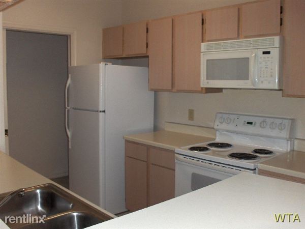6933 Border Brk, San Antonio, TX 78238 - Condo for Rent in