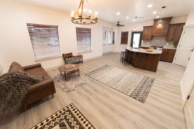 Foto del edificio - 1 bed 1 bath home in Hildale