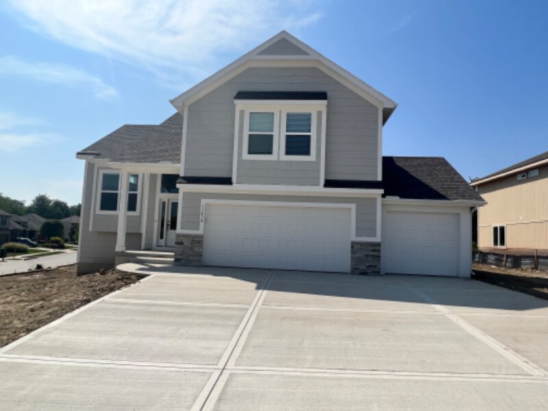 11014 S Millstone Dr, Olathe, KS 66061 House Rental in Olathe, KS