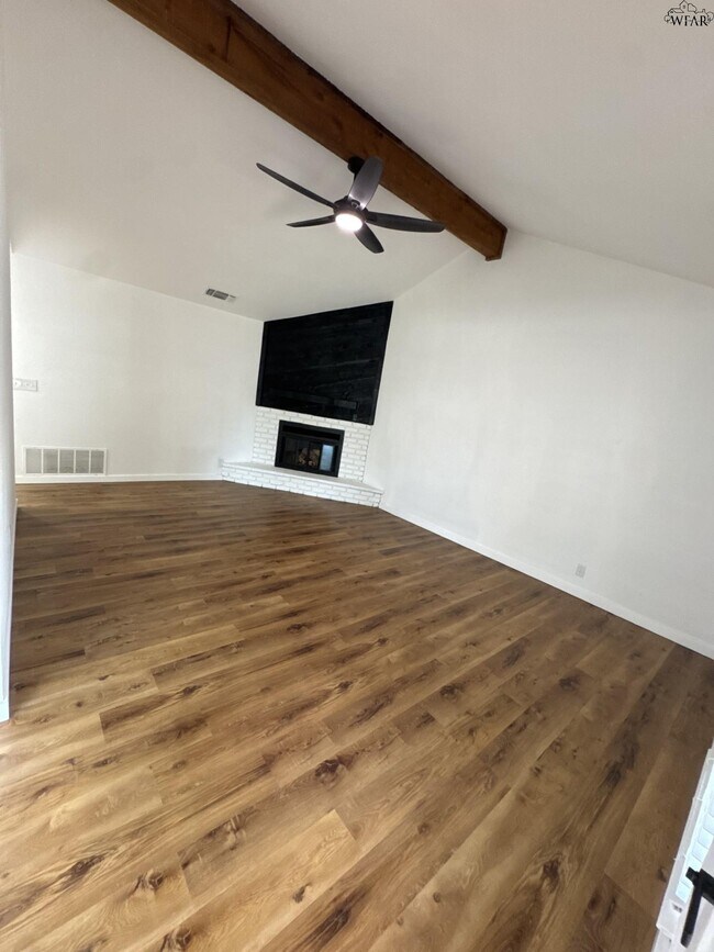 Foto del edificio - 4845 Trinidad Dr