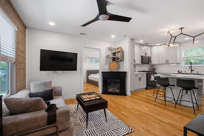 Foto del edificio - 934 E 56th St