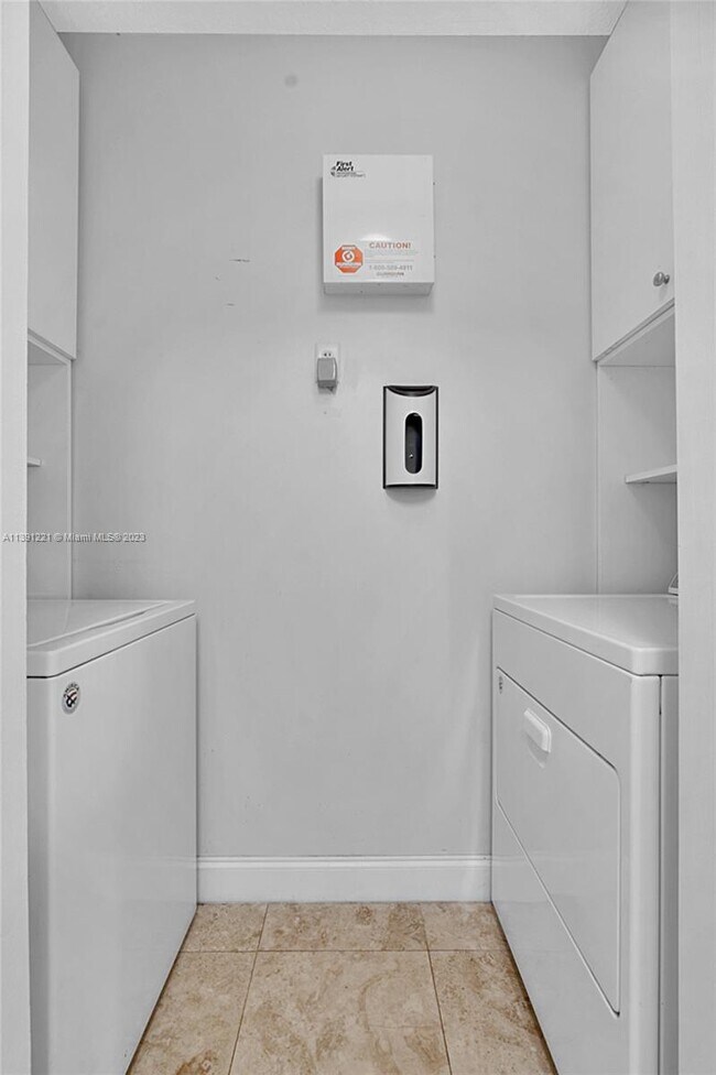 Foto del edificio - 4404 SW 160th Ave