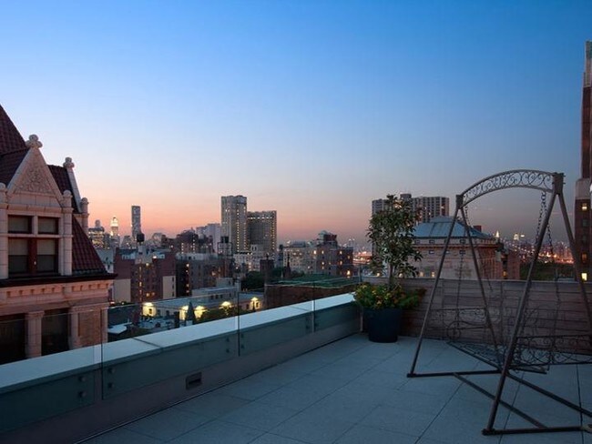 Foto del edificio - 61 Clinton St