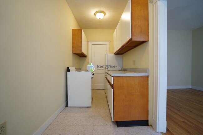 Foto del edificio - 236 Kelton St