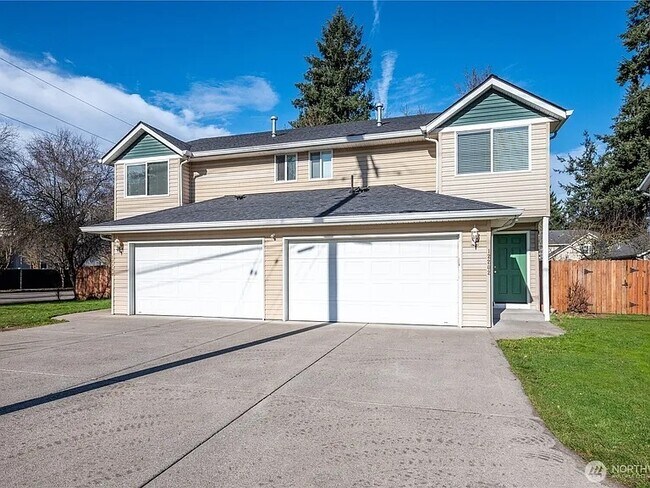 Foto del edificio - 12202 NE 39th St