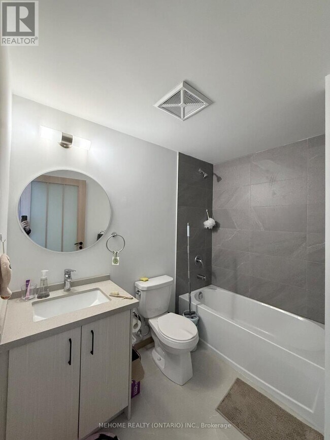 Photo du bâtiment - 3429 Sheppard Ave E