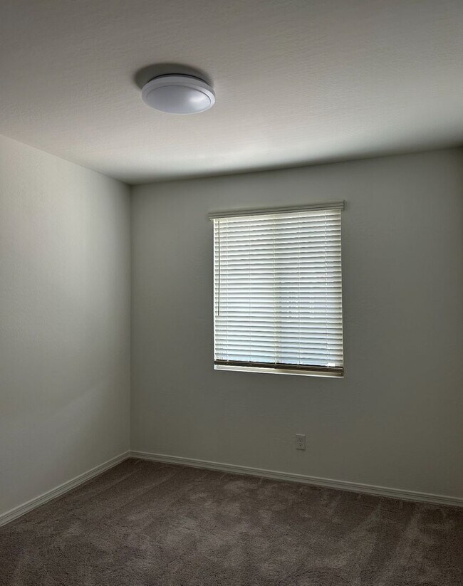 Foto del edificio - 3 BEDROOM IN UNION PARK