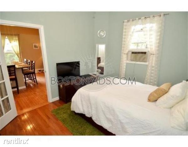 Foto del edificio - 38 Pleasant St