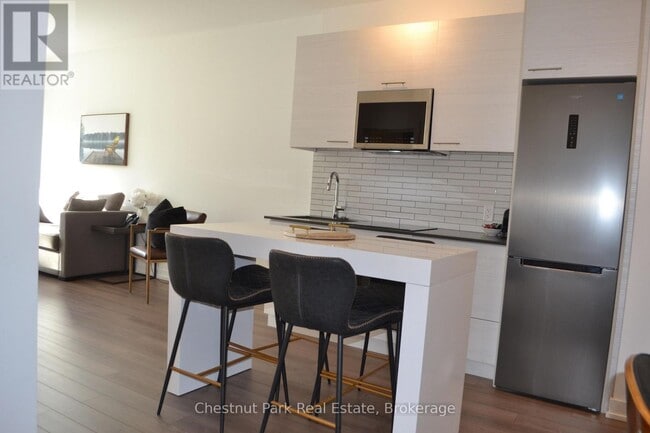 Building Photo - 120 Carrick Trail