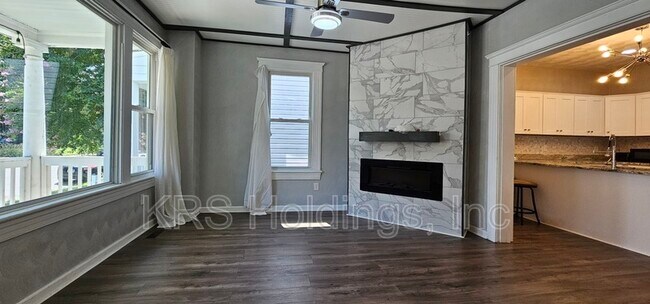 Foto del edificio - 62 Elm Ave