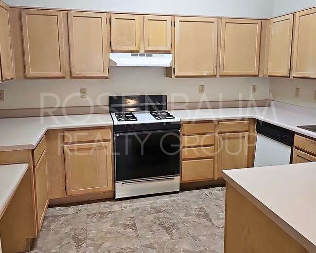 Foto del edificio - Charming & Inviting 2-bedrooms, 1-bath apartment in Prescott Valley!