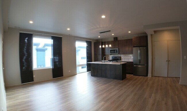 Foto del edificio - 5001 Prospect Ave