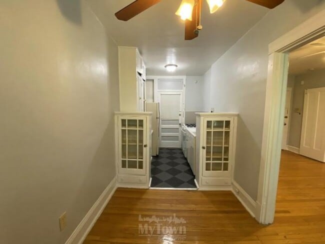 Building Photo - 0 bedroom in Chicago IL 60618