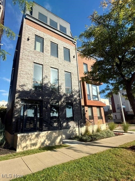 1495 Superior Ave E Cleveland, OH 44114 – photo 1