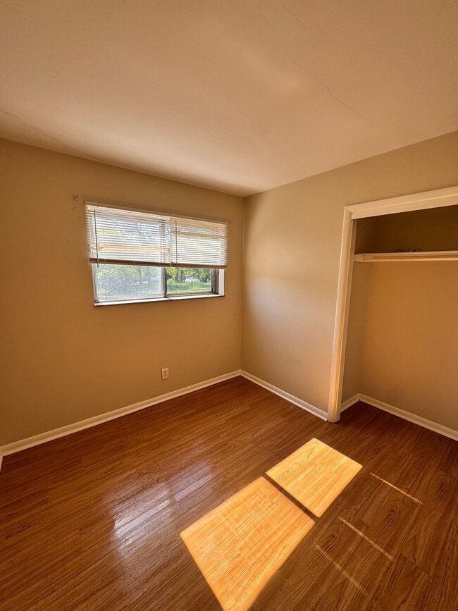 Photo - 1901 E 5th Ave Apartment