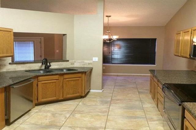 Building Photo - 2721 Ansley Ct