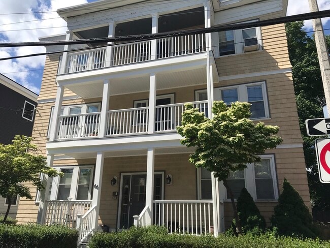 Building Photo - 66 Boynton St