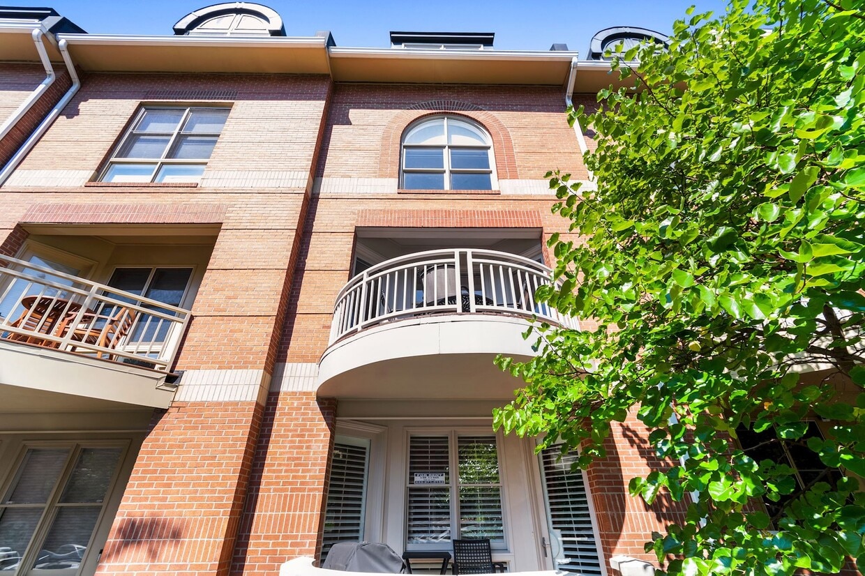 Photo - 1682 N Quinn St (Arlington, VA)