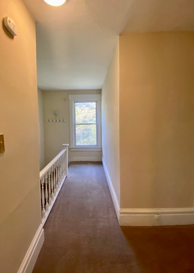 Building Photo - 105 Byers Ave