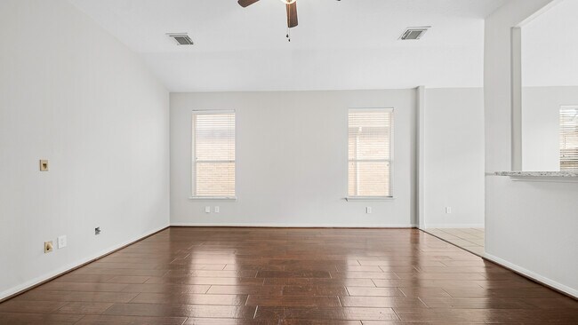 Building Photo - 15710 Flagstone Walk Way