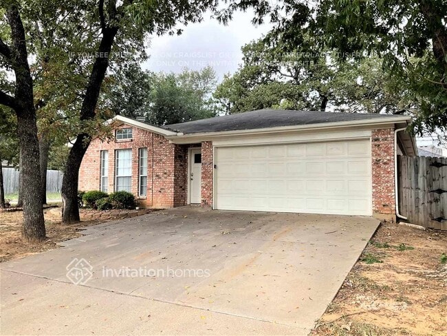 Foto del edificio - 1200 Cardinal Oaks Dr