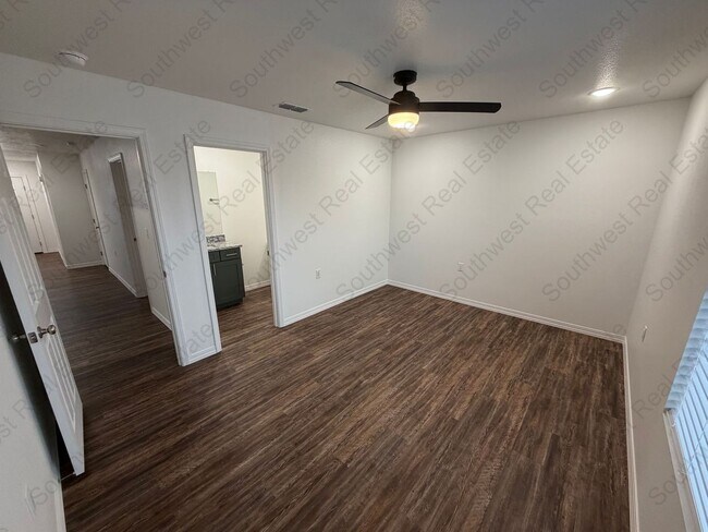 Building Photo - 2621 Aldrich Rd