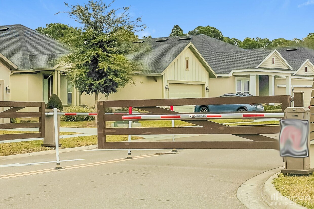 Primary Photo - 2949 Deerberry Ln