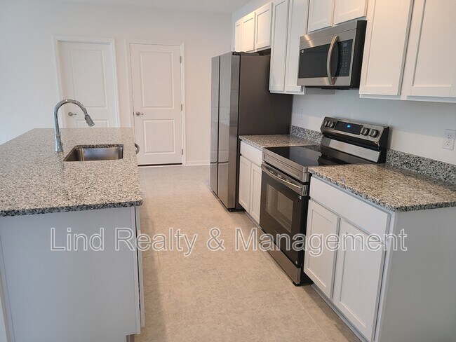 Building Photo - 15 Riptide Pl