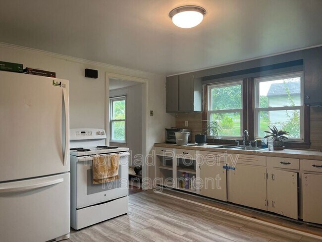 Foto del edificio - 1262 Meriden Ave