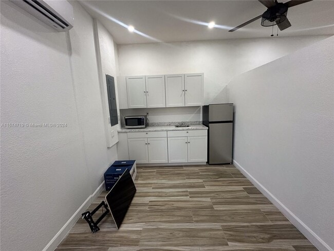 Building Photo - 27176 SW 132 Ct Rd