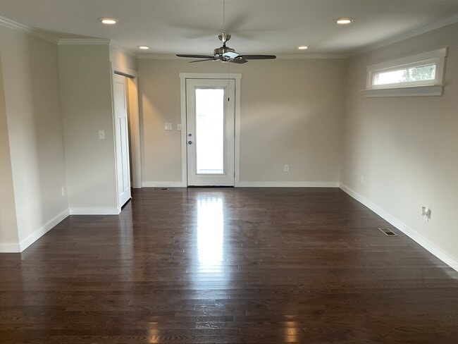 Photo - 1227 Hazelwood Rd (Columbia, TN) House