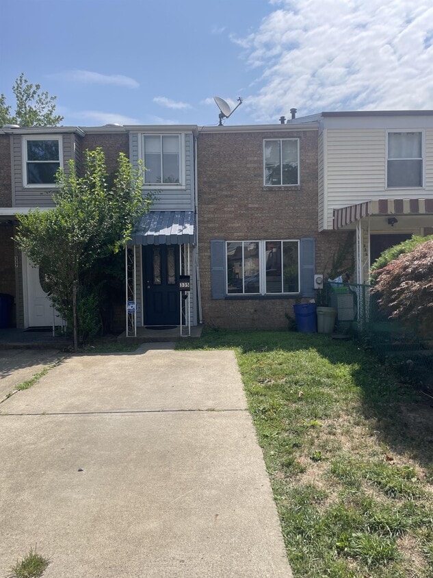 Photo - 335 Enright Ct (Pittsburgh, PA)