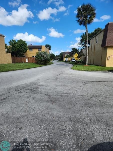Foto principal - 5668 Blueberry Ct